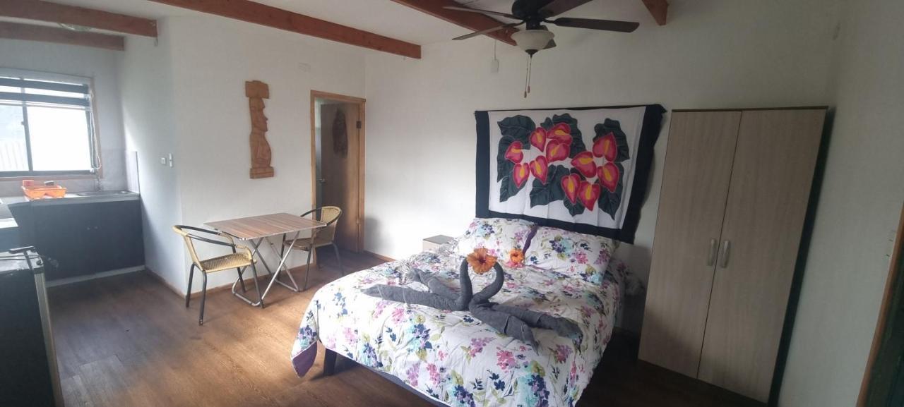 Hostal Henua Roa 2 Apartamento Hanga Roa Exterior foto