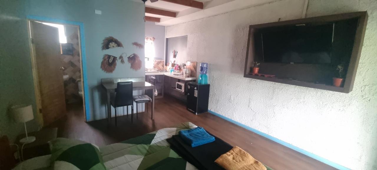 Hostal Henua Roa 2 Apartamento Hanga Roa Exterior foto
